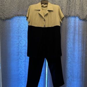 Maternity petite pant-suit